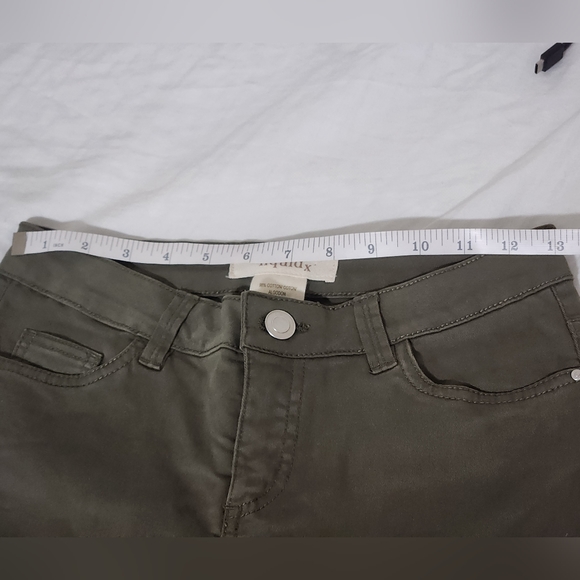 NWOT Liquidx Skinny Midrise Jeans Women's Size 0 Army Green - Picture 12 of 12